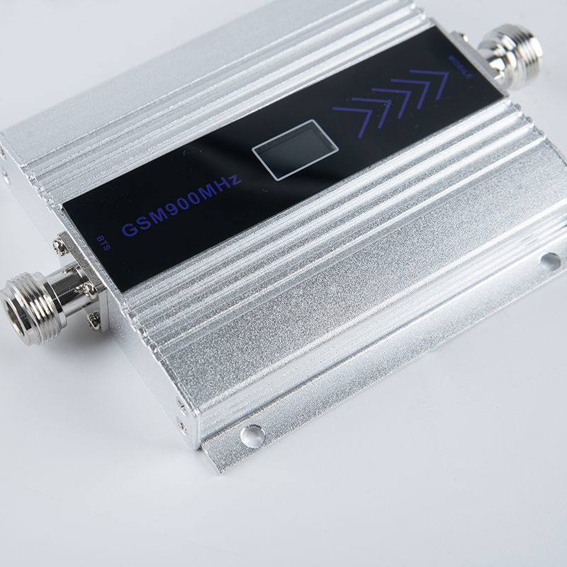 达尔罕茂明安联合家用单频手机信号增强器100㎡